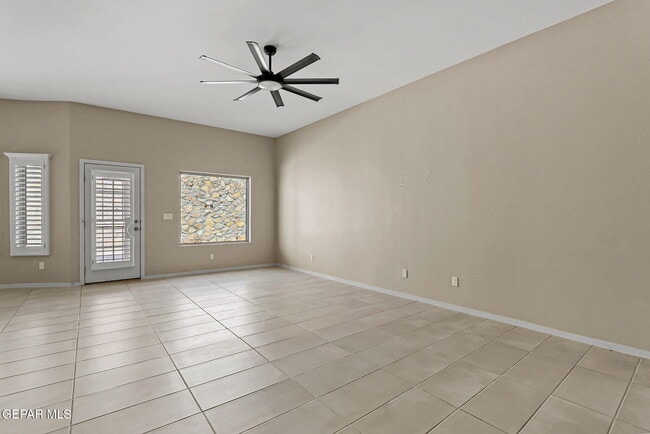 Photo - 13095 Gusart Ave