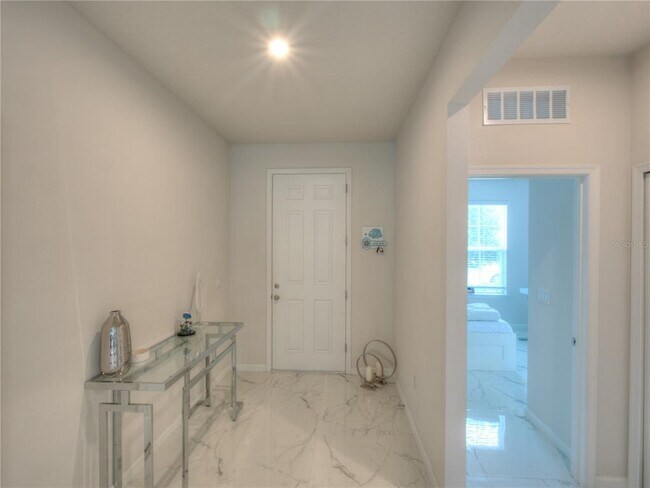 Photo - 118 Aria Way