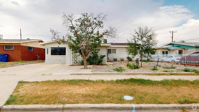 Building Photo - 10308 Windsor Dr Rental