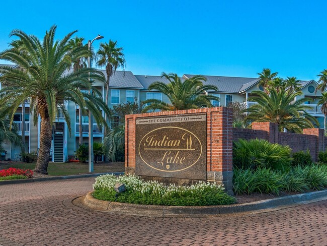 Building Photo - Cozy 2B/2B Unfurnished Condo near Beach in... Unit 197