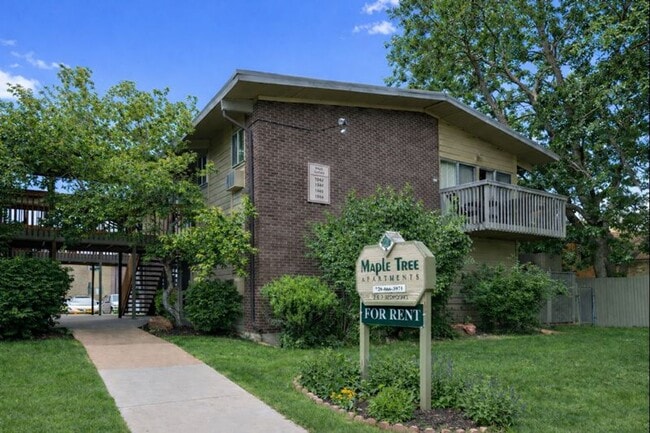 Building Photo - Updates, Simple Utilities, Awesome South Central Location - Maple Tree Apartments Unit 3700 CO