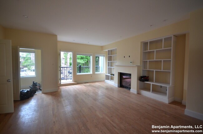 Photo - 118 Tremont St