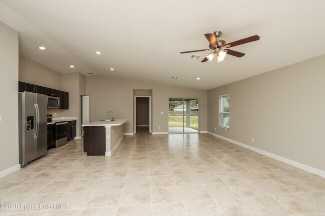 Photo - 497 Schenley St SW