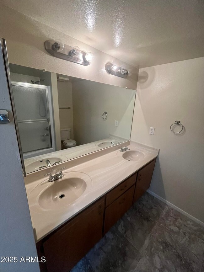 Photo - 1601 W Sunnyside Dr