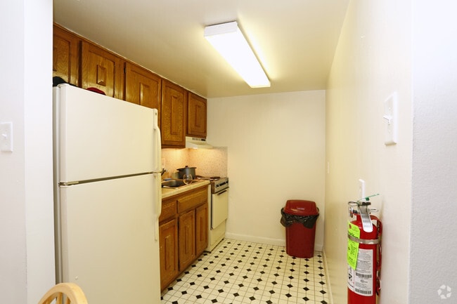 Photo - Parkway Plaza