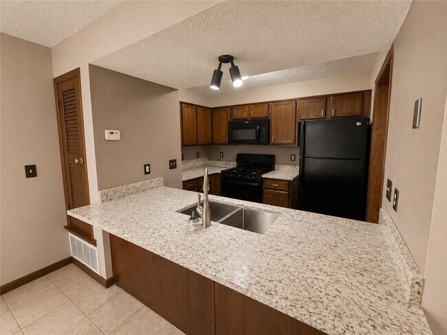 Photo - 5065 Sand Wedge Cir