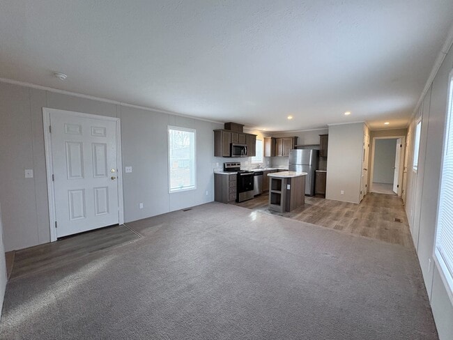 Photo - 10610 State Rte 762