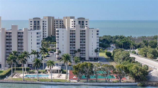 11118 Gulf Shore Dr Unit A401