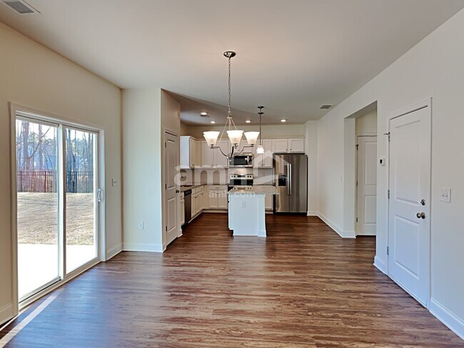 Photo - 409 Tributary Ln