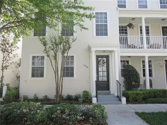 Building Photo - 1350 Chatfield Pl