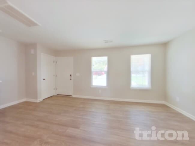 Photo - 5424 Henderson Oaks Dr