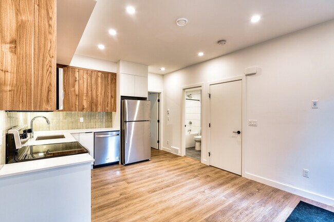 Photo - Move-In Special! Modern 1-Bedroom Suite in Highland Park | Pet Friendly Unit 304B