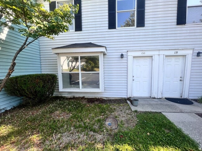 Photo - Blacksburg, 4 BR / 2.5 BA Townhouse, Available August