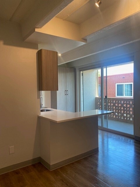 Photo - 800 Emerson