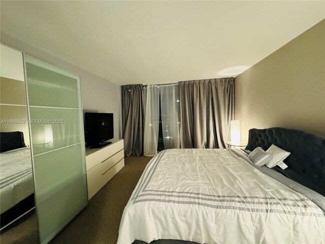 Photo - 1301 NE Miami Gardens Dr Unit 903WEST