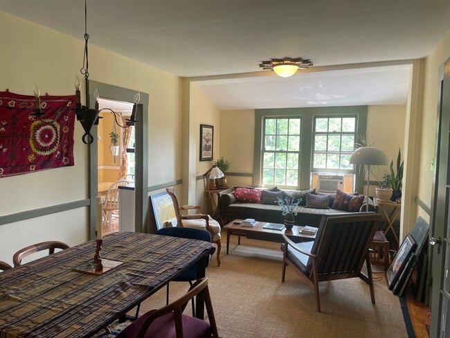 Photo - 226 Broad St Unit 3
