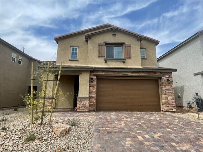 Photo - 6841 Chargehand Ave