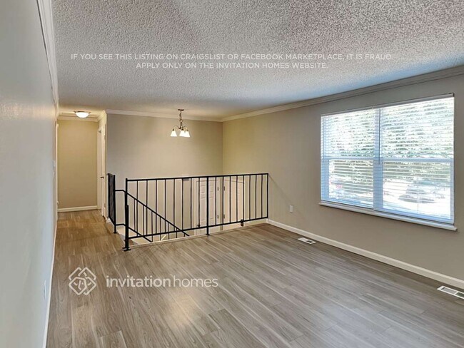 Photo - 16265 E Hamilton Pl