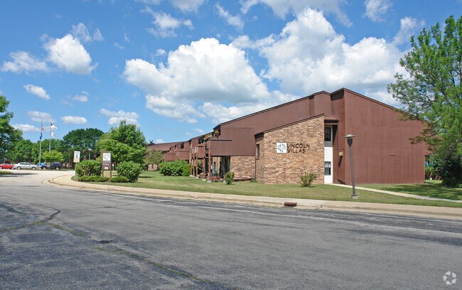 Mount Pleasant Place Apartments For Rent in Racine, WI | ForRent.com
