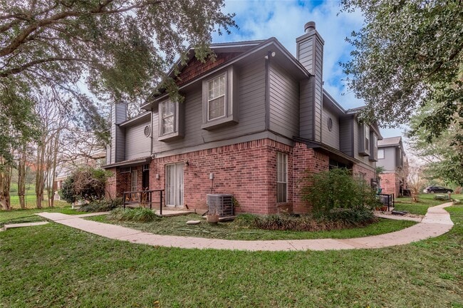 Building Photo - 1228 Ave O