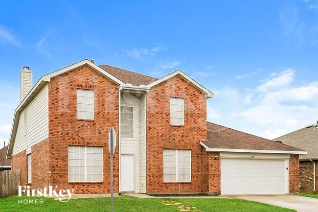 Photo - 401 Deer Lake Dr