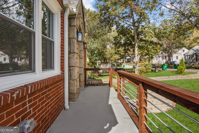 Photo - 1891 Stanton St