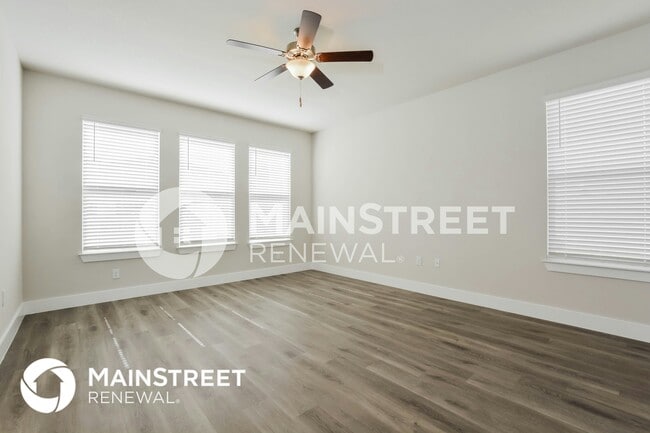 Photo - 344 Whiteheart Dr