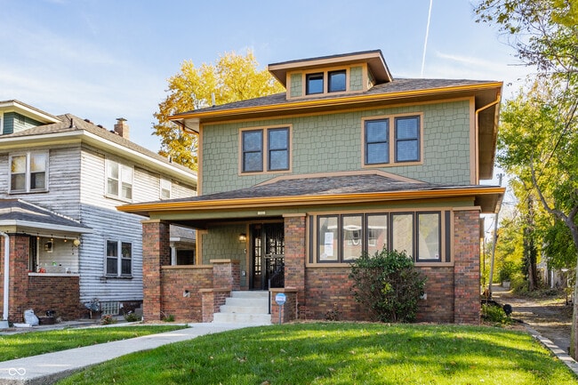 Photo - 1235 Tecumseh St