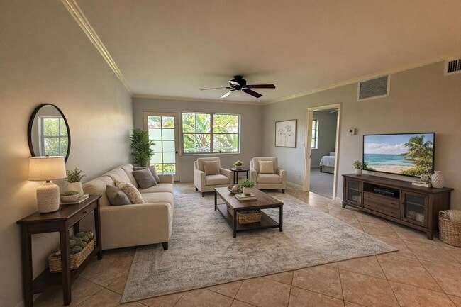 Building Photo - 136 NE 19th Ct Unit 220f