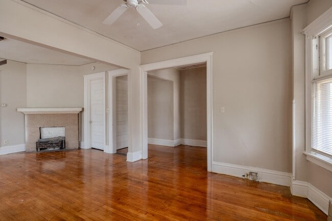 Photo - 1150 N 33rd St