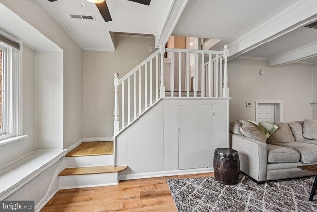 Photo - 105 Dinsmore Ave