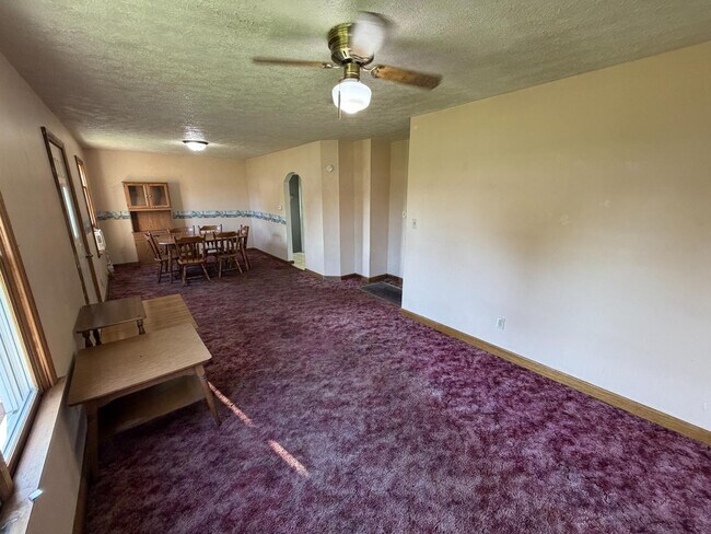 Photo - 970 Burdette Addition Rd