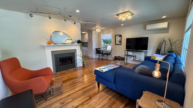 Photo - 5258 S Cloverdale Pl