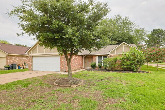 Photo - 9511 Charter Ridge Dr