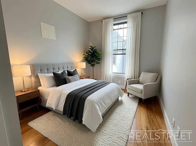 Photo - Renovated 3 Bed / 2 Bath Apartment Near the L Train in Prime East Williamsburg Unit 2L