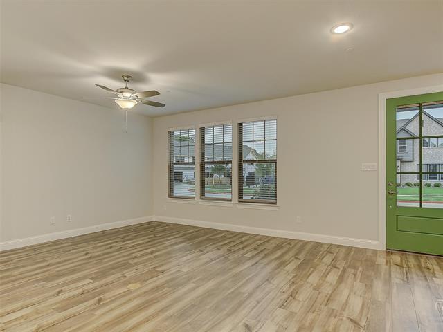 Photo - 1946 Sweetwater Ln