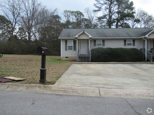 Building Photo - Nice Carrollton City Duplex Rental