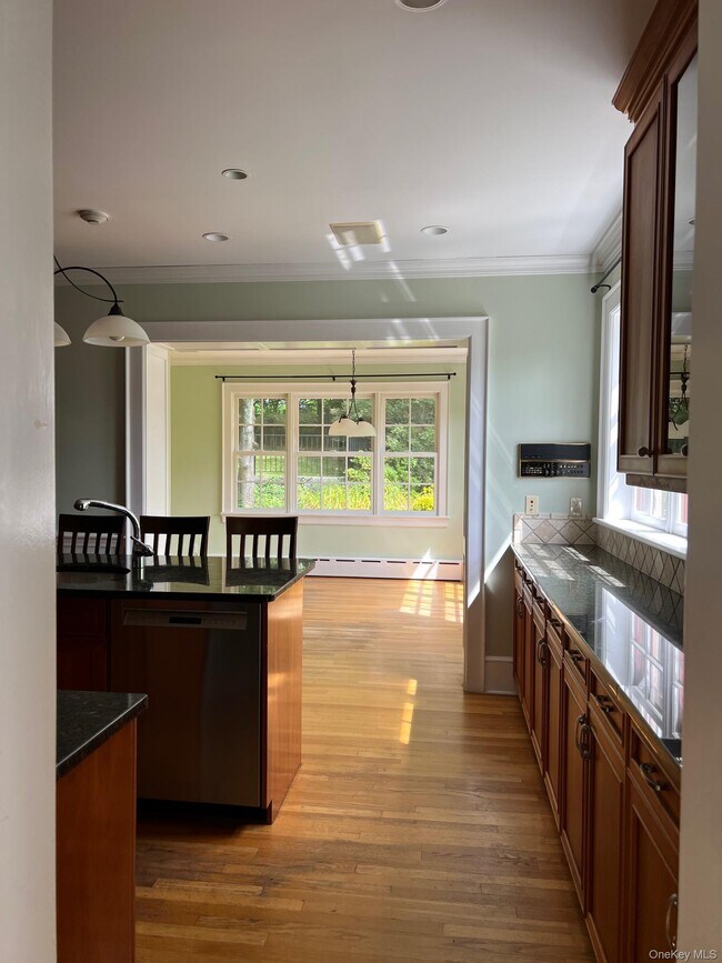 Photo - 246 Beechmont Dr