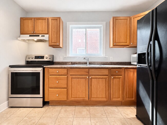 Photo - 5321 Morrison St Unit Lower