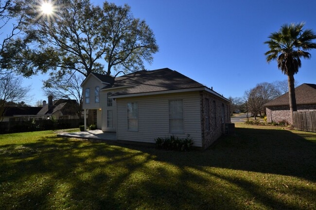 Photo - Zachary School District!  Newly remodeled 4 bedroom, 2.5 bath near downtown Zachary