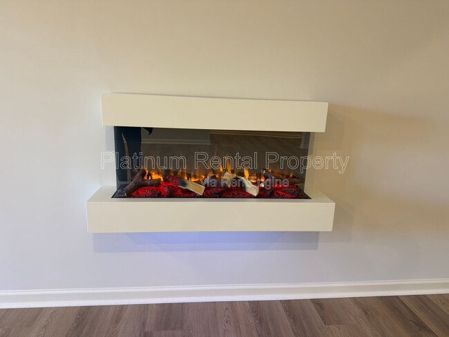 Photo - 46 Rustin Rdg