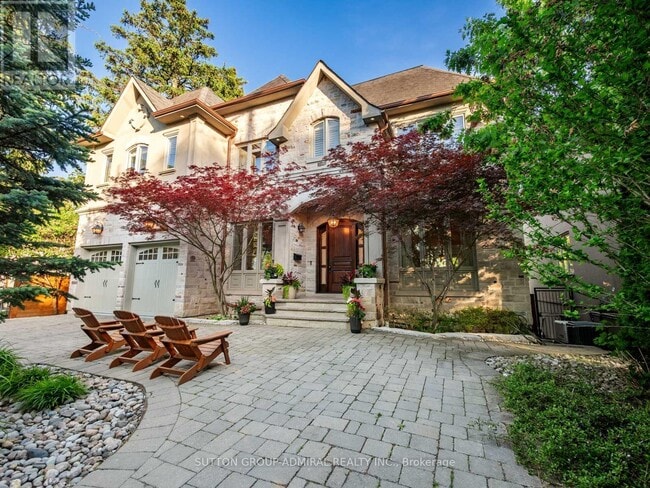 Photo - 35 Wentworth Ave