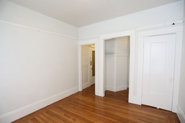 Photo - 2230 Mission St Unidad #7