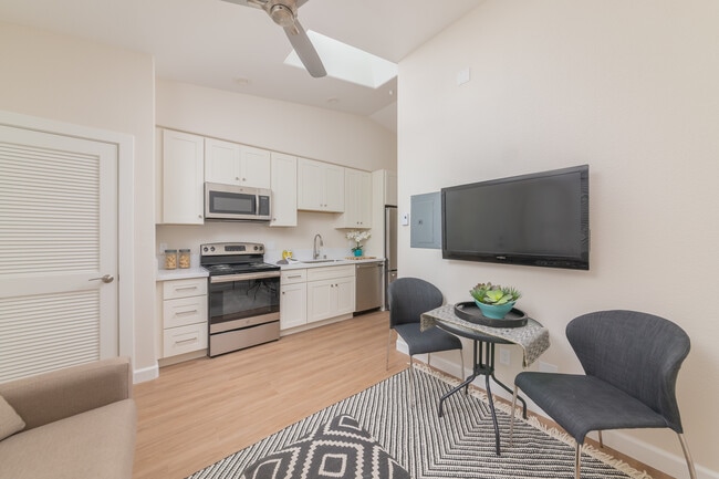 Photo - The Breakers