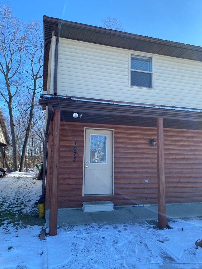 Photo - 1073 Lakeshore Unidad 1073