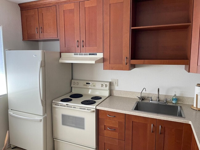 Photo - 749 E Montebello Ave Unit 232