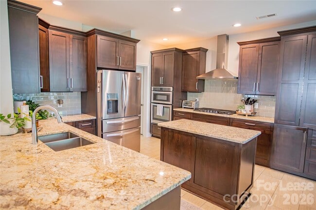 Photo - 615 Circle Trace Rd