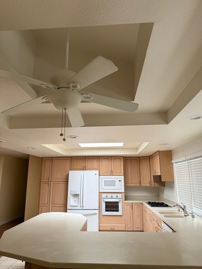 Photo - 569 Mundy Terrace