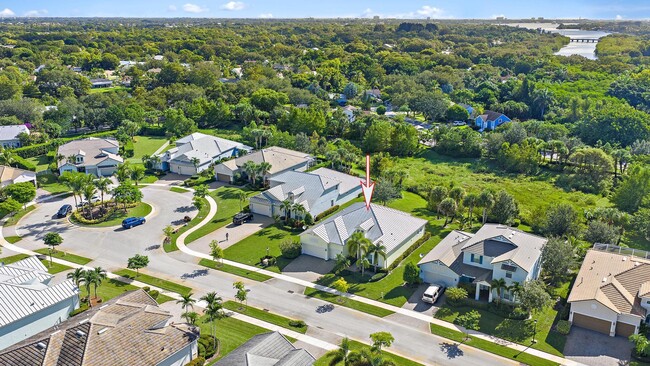 Building Photo - 127 Shores Pointe Dr Rental