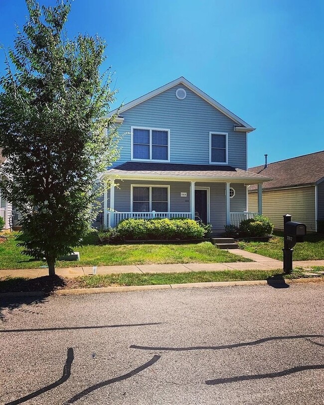 Beautiful Home in an Established Neighborh... - Beautiful Home in an Established Neighborh...